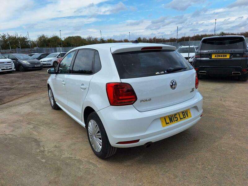 2015 VOLKSWAGEN POLO 2015 VOLKSWAGEN POLO