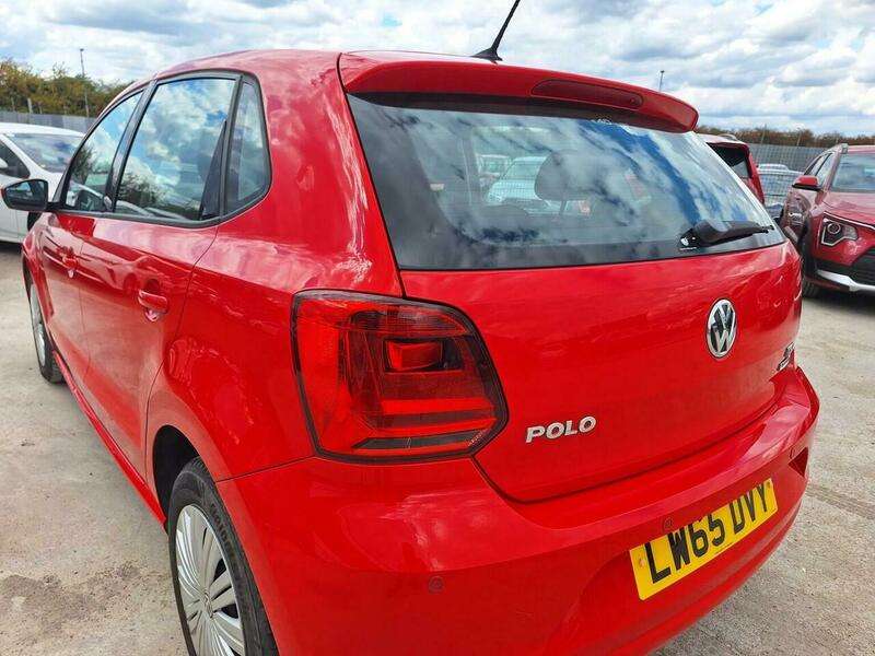 2015 VOLKSWAGEN POLO 2015 VOLKSWAGEN POLO