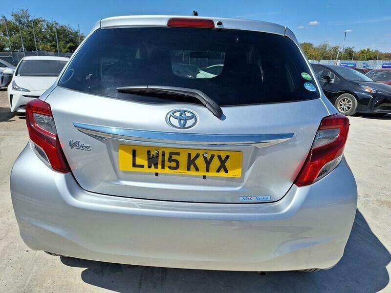 2015 TOYOTA 2015 TOYOTA