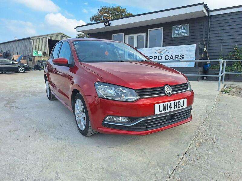 A 2014 VOLKSWAGEN POLO 1.2 TSI BlueMotion Tech Match Edition A 2014 VOLKSWAGEN POLO 1.2 TSI BlueMotion Tech Match Edition