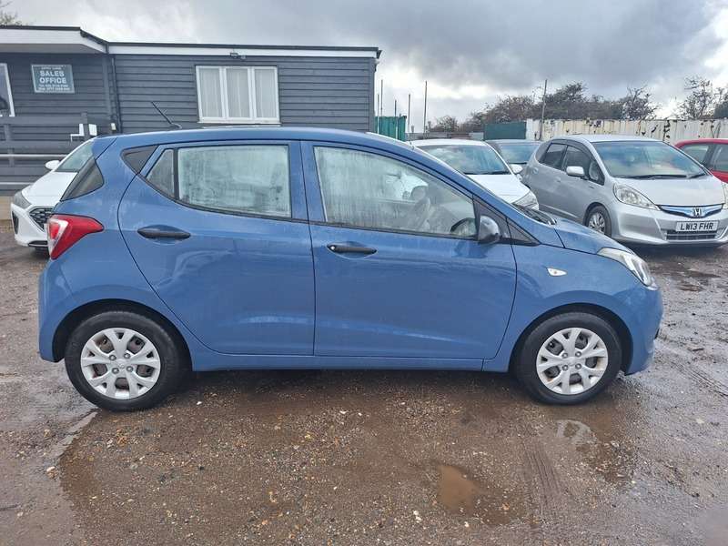 2016 HYUNDAI I10 2016 HYUNDAI I10