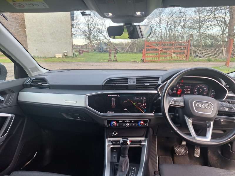 2019 AUDI Q3 2019 AUDI Q3