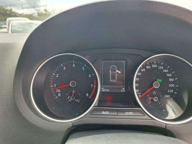 2015 VOLKSWAGEN POLO 2015 VOLKSWAGEN POLO