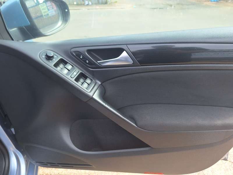 2011 VOLKSWAGEN GOLF 2011 VOLKSWAGEN GOLF