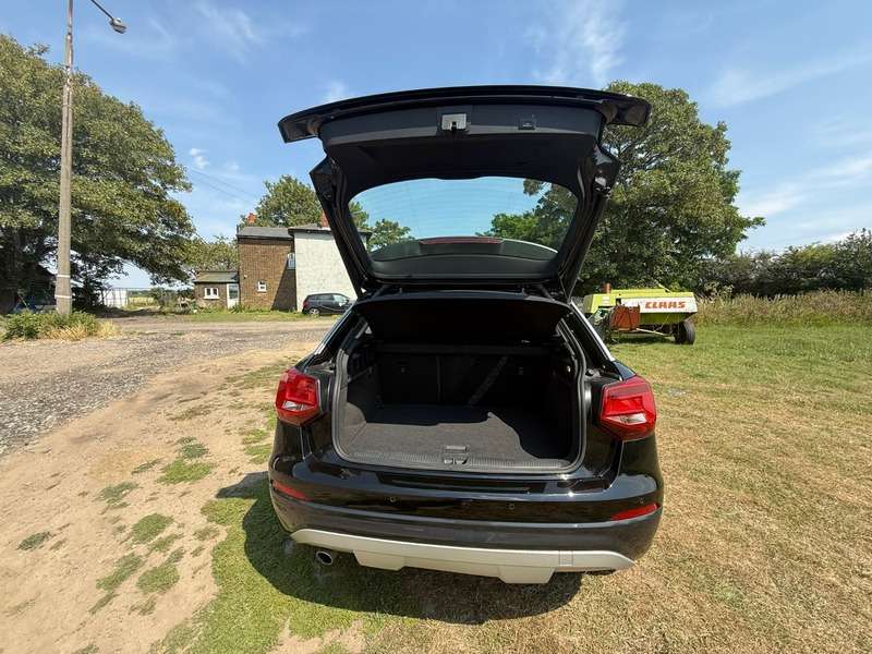 2019 AUDI Q2 2019 AUDI Q2