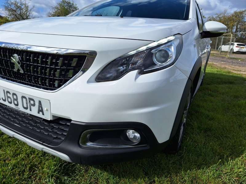 2018 PEUGEOT 2008 2018 PEUGEOT 2008