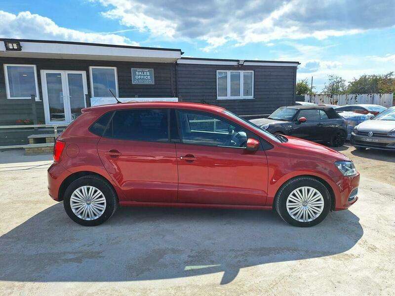 2015 VOLKSWAGEN POLO 2015 VOLKSWAGEN POLO