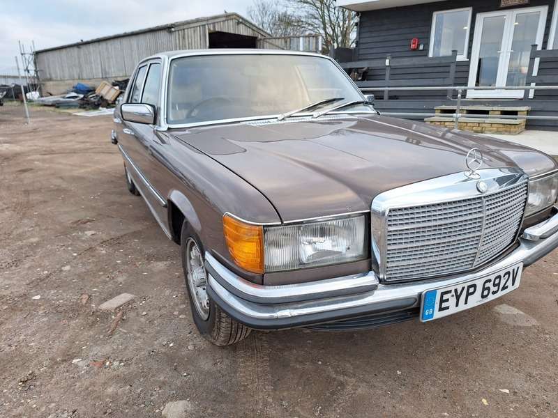 null MERCEDES-BENZ null MERCEDES-BENZ