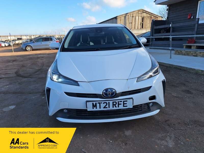 A null TOYOTA PRIUS 1.8 VVT-h GPF Active Hatchback 5dr Petrol Hybrid CVT Euro 6 (s/s) (122 ps) A null TOYOTA PRIUS 1.8 VVT-h GPF Active Hatchback 5dr Petrol Hybrid CVT Euro 6 (s/s) (122 ps)