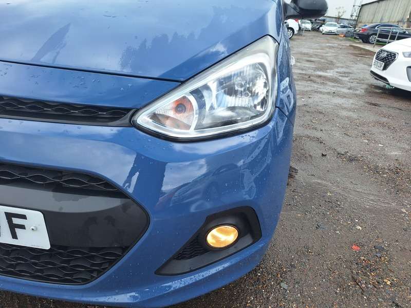 2016 HYUNDAI I10 2016 HYUNDAI I10