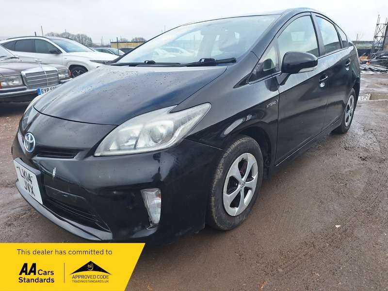 A 2014 TOYOTA PRIUS 1.8 VVT-h T3 Hatchback 5dr Petrol Hybrid CVT Euro 5 (s/s) (136 ps) A 2014 TOYOTA PRIUS 1.8 VVT-h T3 Hatchback 5dr Petrol Hybrid CVT Euro 5 (s/s) (136 ps)