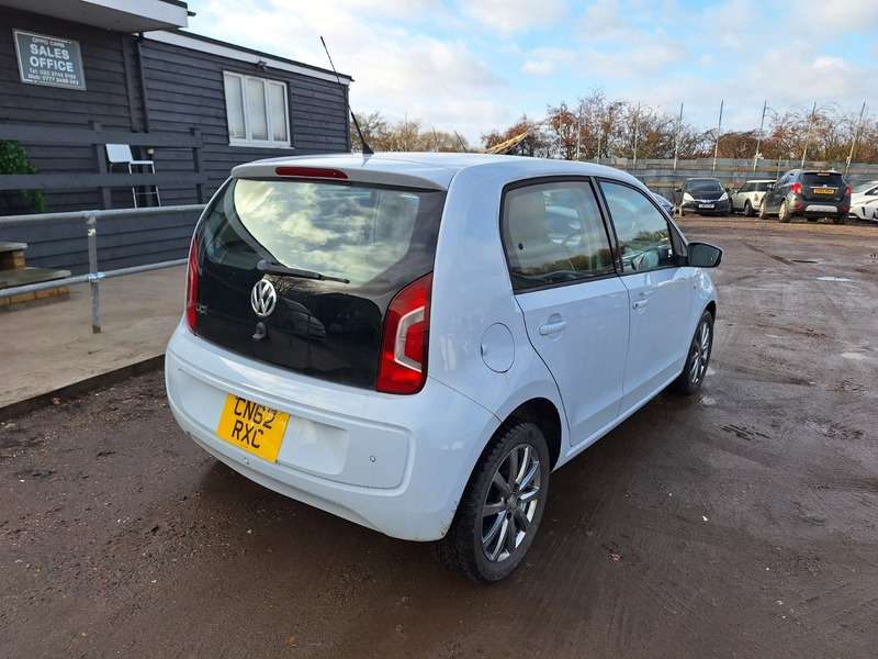 null VOLKSWAGEN UP null VOLKSWAGEN UP