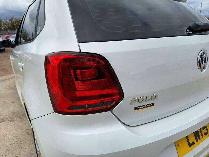 2015 VOLKSWAGEN POLO 2015 VOLKSWAGEN POLO