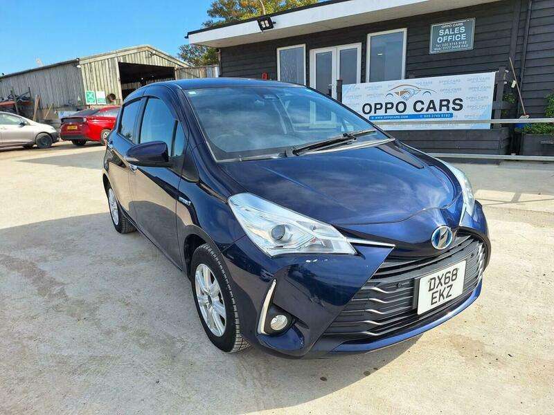 A 2018 TOYOTA - A 2018 TOYOTA -
