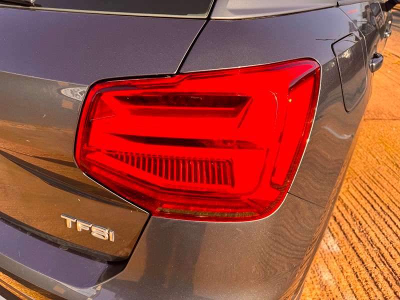 2018 AUDI Q2 2018 AUDI Q2