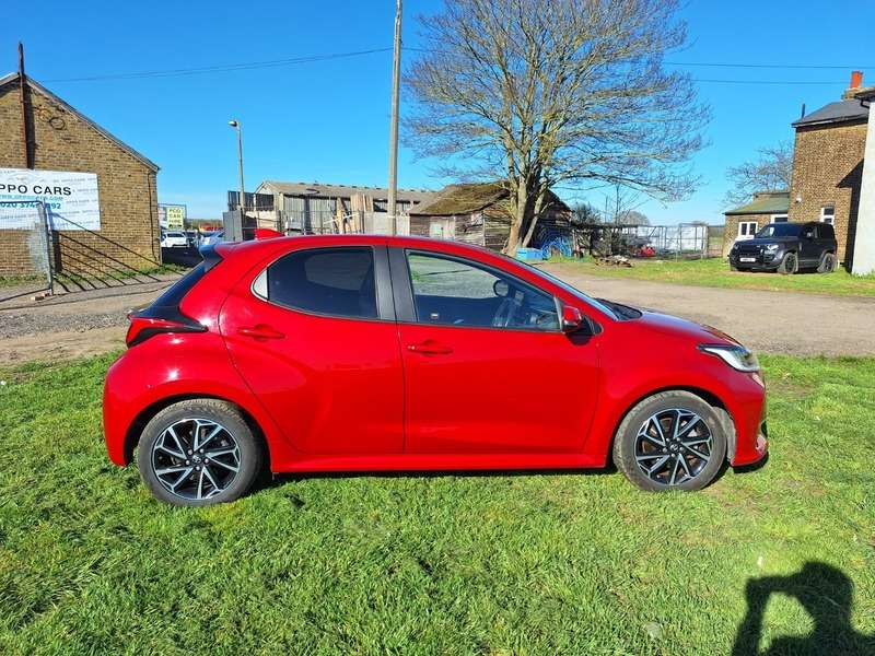 2023 TOYOTA YARIS 2023 TOYOTA YARIS