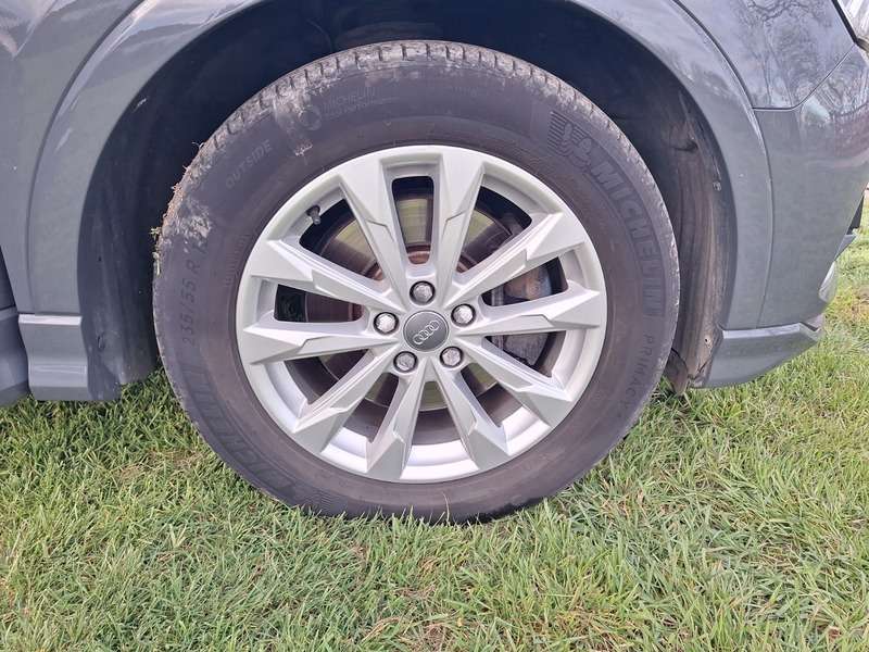 2019 AUDI Q3 2019 AUDI Q3