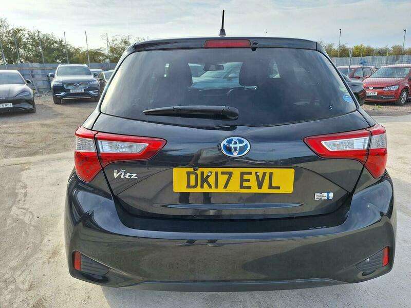 2017 TOYOTA 2017 TOYOTA