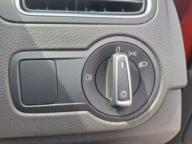 2015 VOLKSWAGEN POLO 2015 VOLKSWAGEN POLO