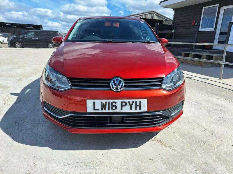 A 2016 VOLKSWAGEN POLO 1.0 TSI BlueMotion Tech SEL A 2016 VOLKSWAGEN POLO 1.0 TSI BlueMotion Tech SEL