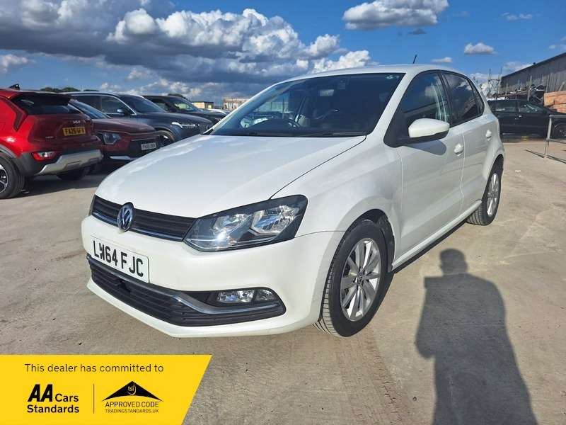A 2014 VOLKSWAGEN POLO 1.2 TSI bluemotion Tech Match Edition A 2014 VOLKSWAGEN POLO 1.2 TSI bluemotion Tech Match Edition
