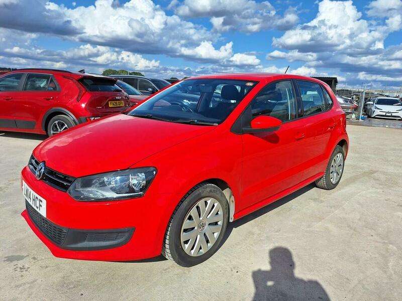 A 2014 VOLKSWAGEN POLO 1.2 TSI BlueMotion Tech Match A 2014 VOLKSWAGEN POLO 1.2 TSI BlueMotion Tech Match