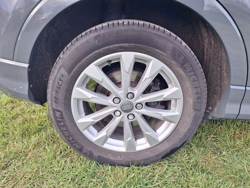 2019 AUDI Q3 2019 AUDI Q3