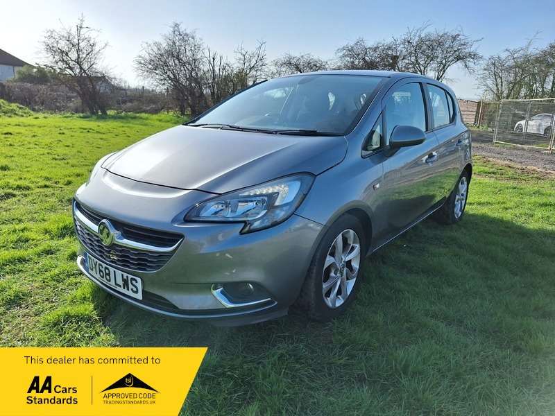 A 2018 VAUXHALL CORSA 1.4i ecoTEC SRi Nav Hatchback 5dr Petrol Manual Euro 6 (90 ps) A 2018 VAUXHALL CORSA 1.4i ecoTEC SRi Nav Hatchback 5dr Petrol Manual Euro 6 (90 ps)