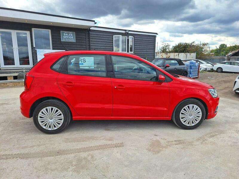 2015 VOLKSWAGEN POLO 2015 VOLKSWAGEN POLO