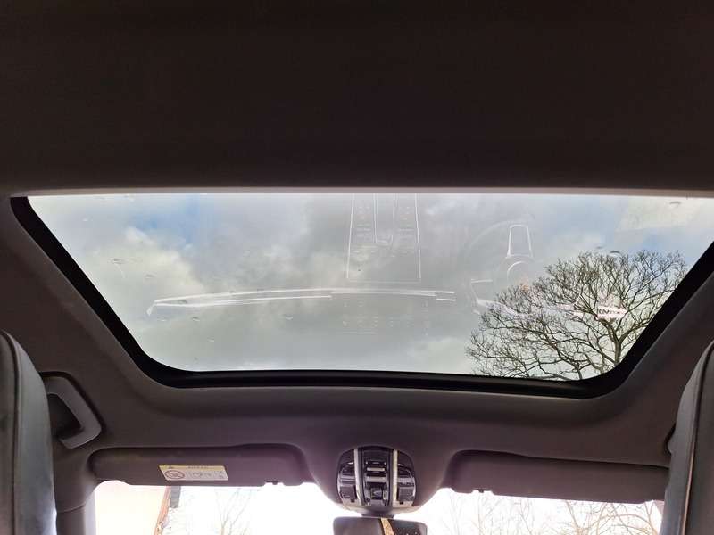 2019 PORSCHE PANAMERA 2019 PORSCHE PANAMERA