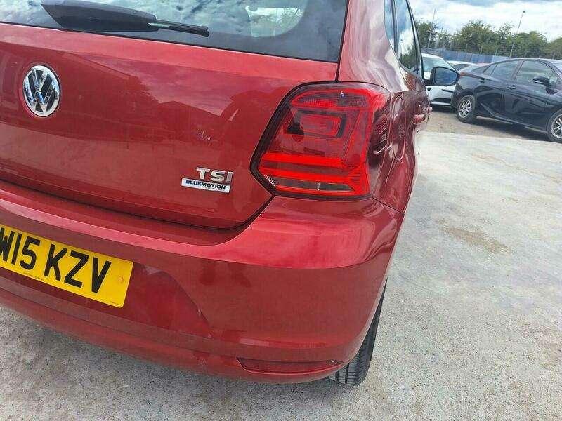 2015 VOLKSWAGEN POLO 2015 VOLKSWAGEN POLO