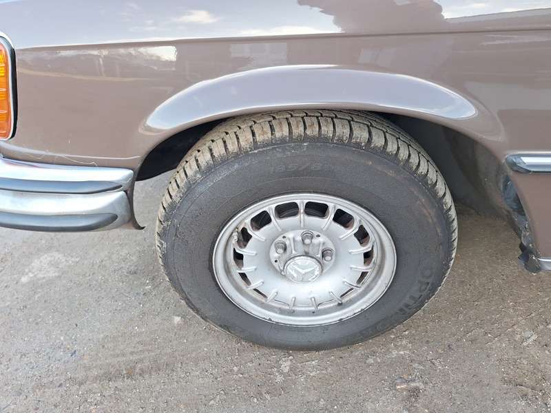 null MERCEDES-BENZ null MERCEDES-BENZ