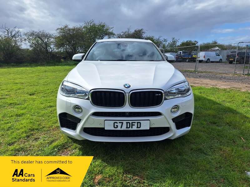 A 2016 BMW X6 4.4 BiTurbo V8 SUV 5dr Petrol Auto xDrive Euro 6 (s/s) (575 bhp) A 2016 BMW X6 4.4 BiTurbo V8 SUV 5dr Petrol Auto xDrive Euro 6 (s/s) (575 bhp)