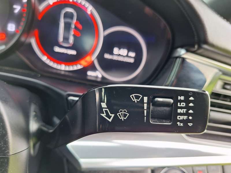 2019 PORSCHE PANAMERA 2019 PORSCHE PANAMERA