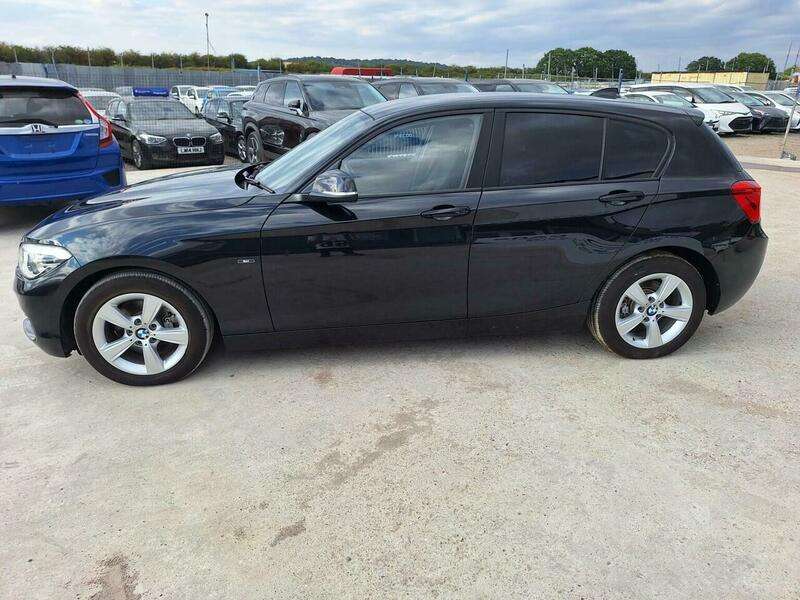 A 2015 BMW 1 SERIES 1.6 116i Sport A 2015 BMW 1 SERIES 1.6 116i Sport