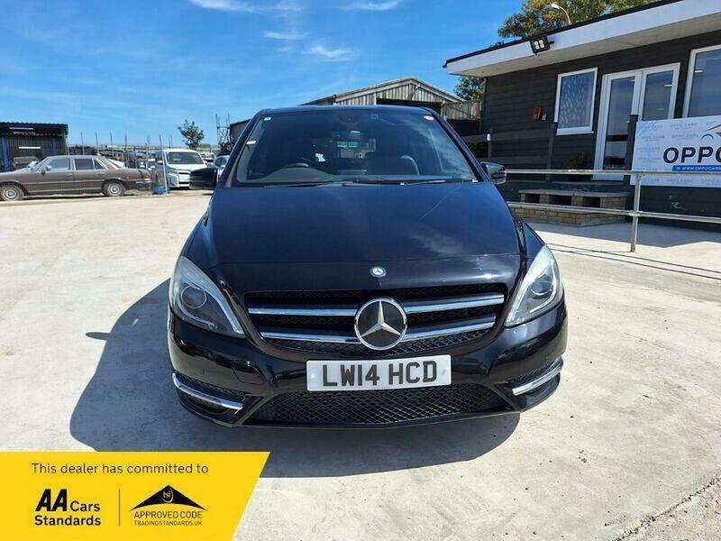 A 2014 MERCEDES-BENZ B CLASS 1.6 B180 Sport A 2014 MERCEDES-BENZ B CLASS 1.6 B180 Sport