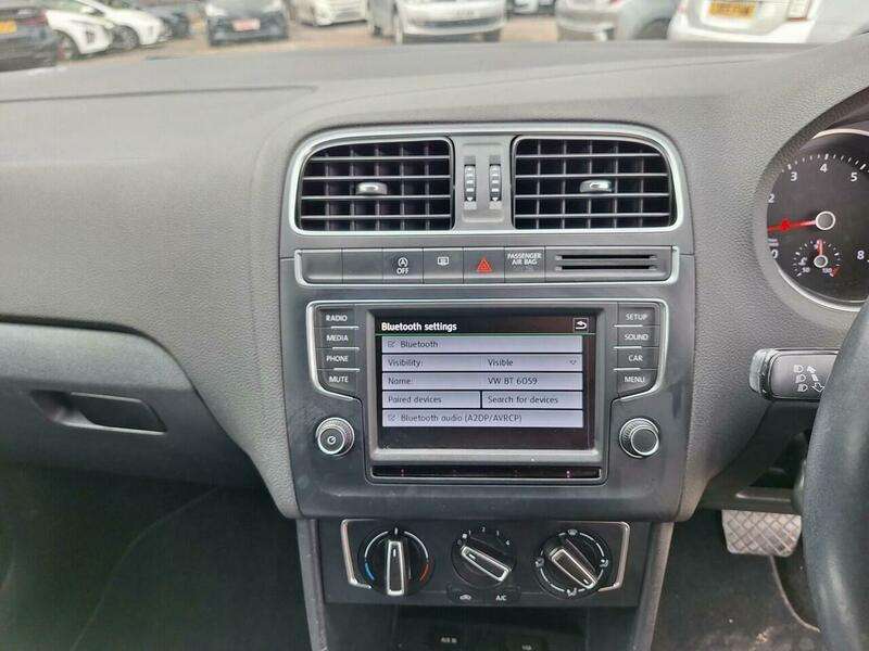 2015 VOLKSWAGEN POLO 2015 VOLKSWAGEN POLO