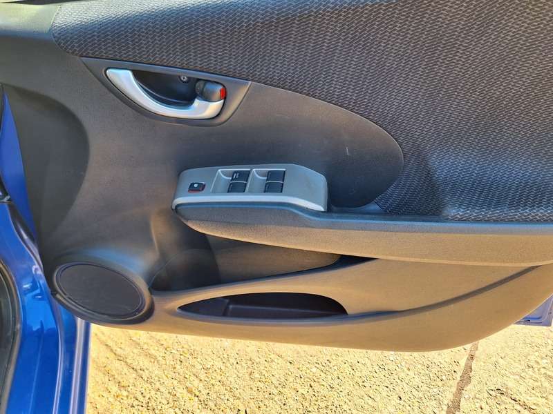 2012 HONDA JAZZ 2012 HONDA JAZZ