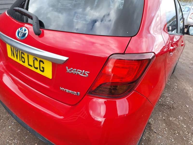 2016 TOYOTA YARIS 2016 TOYOTA YARIS