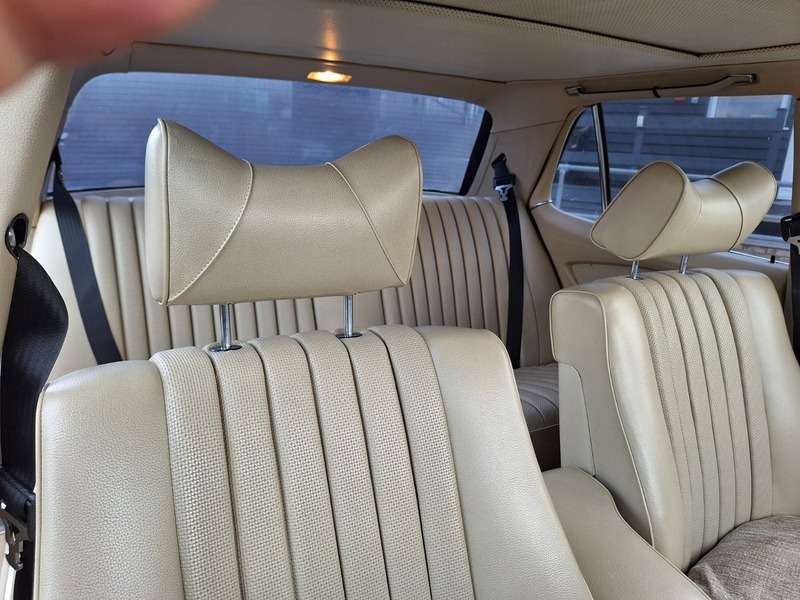 null MERCEDES-BENZ null MERCEDES-BENZ