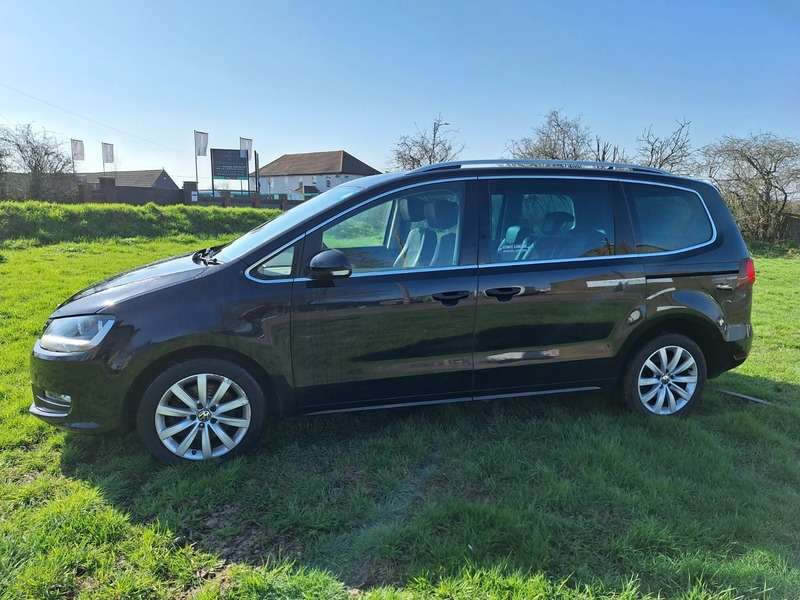 A 2016 VOLKSWAGEN SHARAN SEL TDI BLUEMOTION TECHNOLOGY DSG A 2016 VOLKSWAGEN SHARAN SEL TDI BLUEMOTION TECHNOLOGY DSG