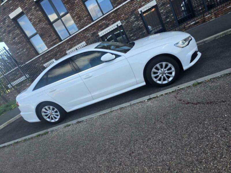 A 2017 AUDI A6 2.0 TDI ultra SE Executive A 2017 AUDI A6 2.0 TDI ultra SE Executive