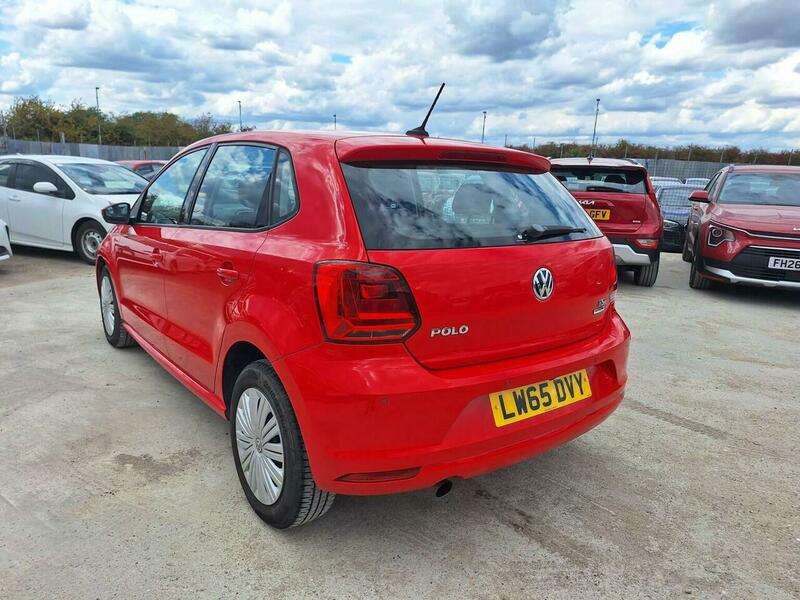 2015 VOLKSWAGEN POLO 2015 VOLKSWAGEN POLO