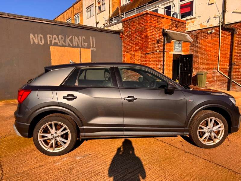 2018 AUDI Q2 2018 AUDI Q2