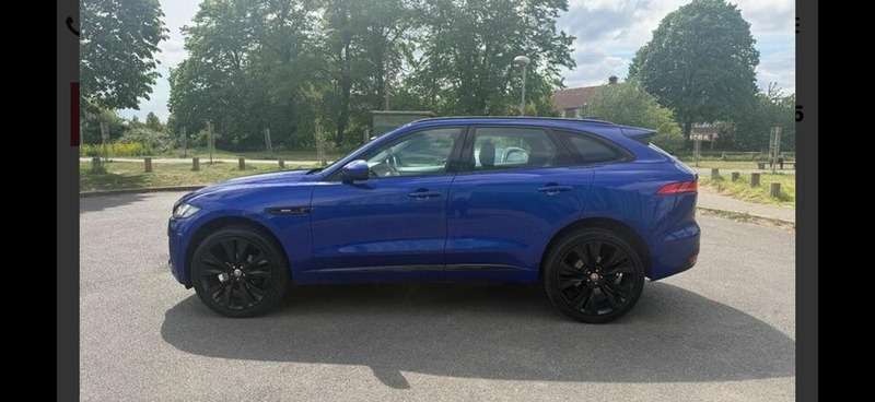 A 2019 JAGUAR F-PACE 2.0 D180 R-Sport SUV 5dr Diesel Auto AWD Euro 6 (s/s) (180 ps) A 2019 JAGUAR F-PACE 2.0 D180 R-Sport SUV 5dr Diesel Auto AWD Euro 6 (s/s) (180 ps)