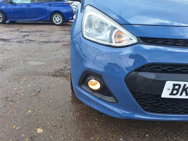 2016 HYUNDAI I10 2016 HYUNDAI I10