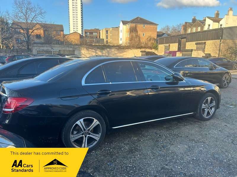 A 2019 MERCEDES-BENZ E CLASS 2.0 E220d SE Saloon 4dr Diesel G-Tronic+ Euro 6 (s/s) (194 ps) A 2019 MERCEDES-BENZ E CLASS 2.0 E220d SE Saloon 4dr Diesel G-Tronic+ Euro 6 (s/s) (194 ps)