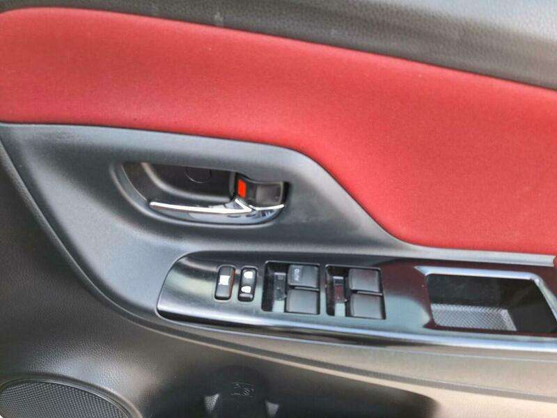 2017 TOYOTA 2017 TOYOTA