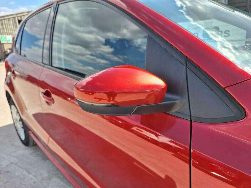 2015 VOLKSWAGEN POLO 2015 VOLKSWAGEN POLO