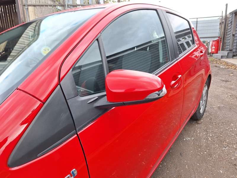 2016 TOYOTA YARIS 2016 TOYOTA YARIS